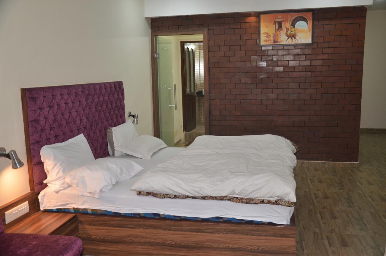Hotel Khajuraho Regency Bhopal Exteriör bild